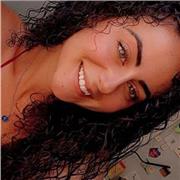 Una profesora de USA, Ahora, vivo en Barcelona, enseñando a niños de todas las edades y adultos habilidades conversacio